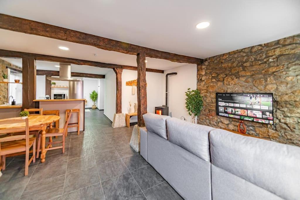 Precioso Piso Estilo Rustico A 10 Min De Santander Apartman Camargo Kültér fotó